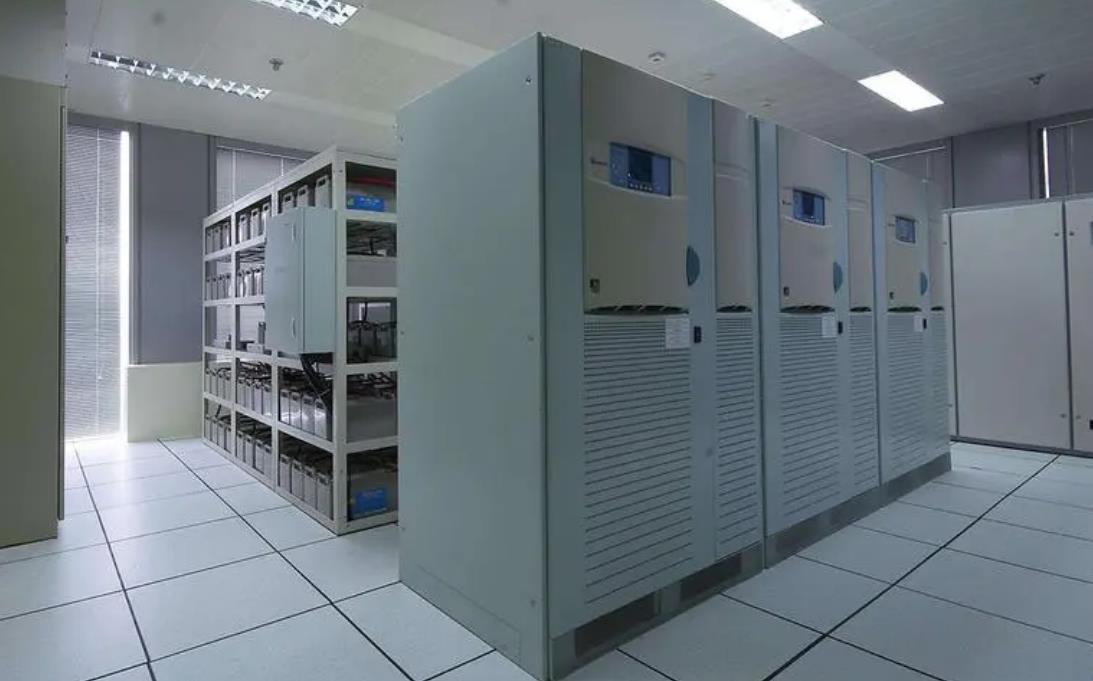 武山UPS 电源的分类