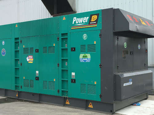 武山升级发电机组的过程中需要注意哪些安全事项？