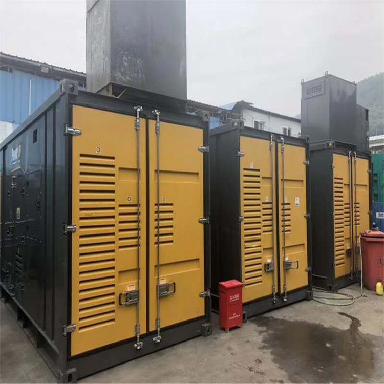 武山温度变化对不同类型欠压保护装置的可靠性影响有何差异？