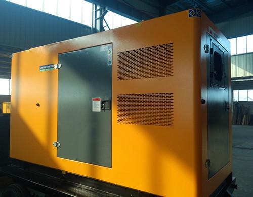 武山汽油发电机组电瓶电解液的密度应该保持在什么范围？